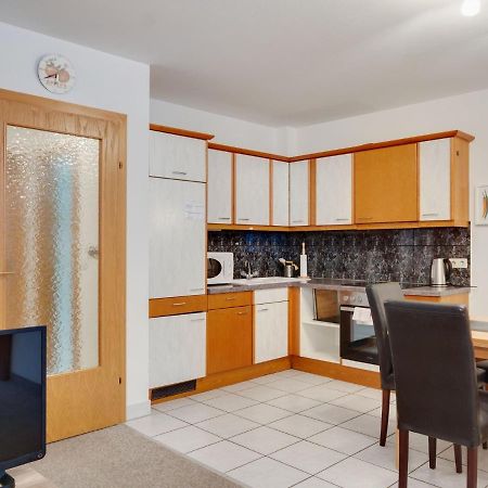 Comfortable Apartment In Zell Am See Near Forest מראה חיצוני תמונה